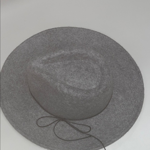 World Market Gray Women\'s 22” Inch Fedora Hat with black band main image 8